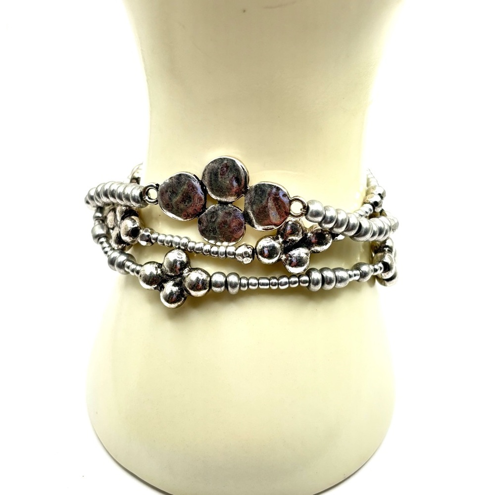 Elegant Silver Beaded Stackable Stretch Bracelets - image 5